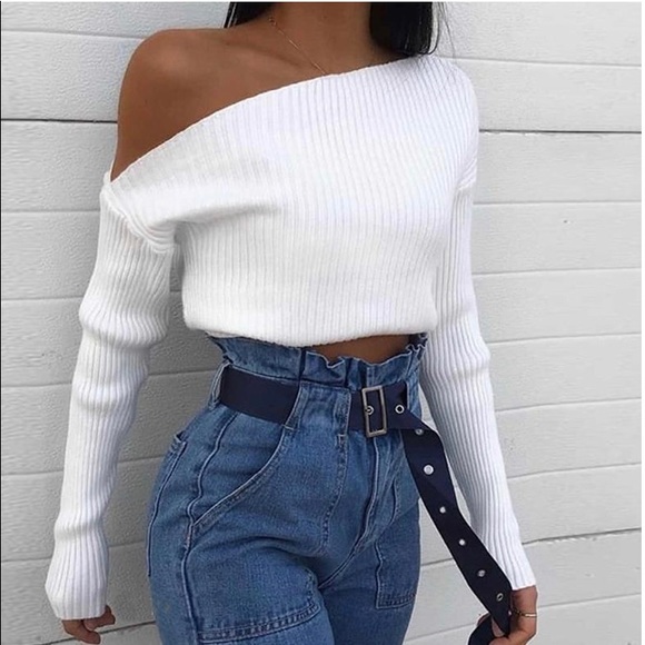 Tops - White One-Shoulder Knitted Top